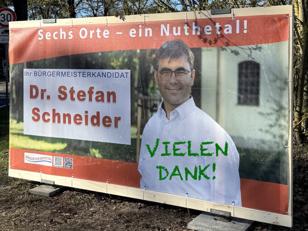 Großplakat Dr. Stefan Schneider 

Vielen Dank!